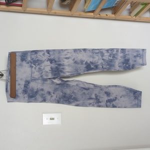Lululemon align diamond dye 25"